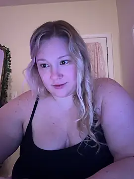 PiggyRose webcam