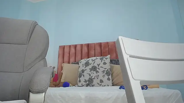 nana_levy webcam