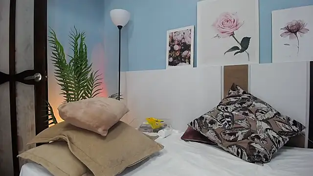 Watch katy_ruiz live on EroticFlix - High definition streams