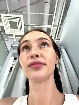 -missbehaving- webcam