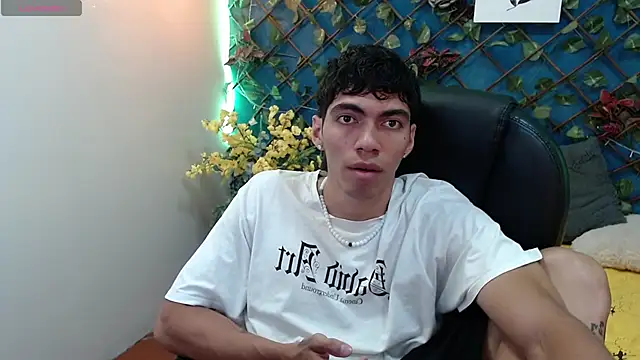 Hanx_Diincel webcam