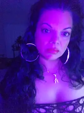 Watch habibiforyou81 live on EroticFlix - High definition streams