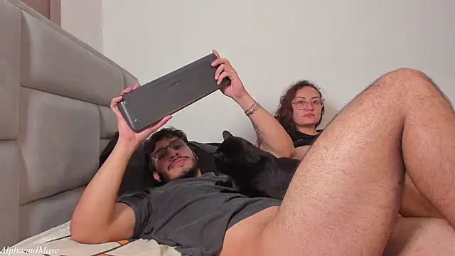alphaandmuse (M young) - GET NAKED AND BLOWJOB