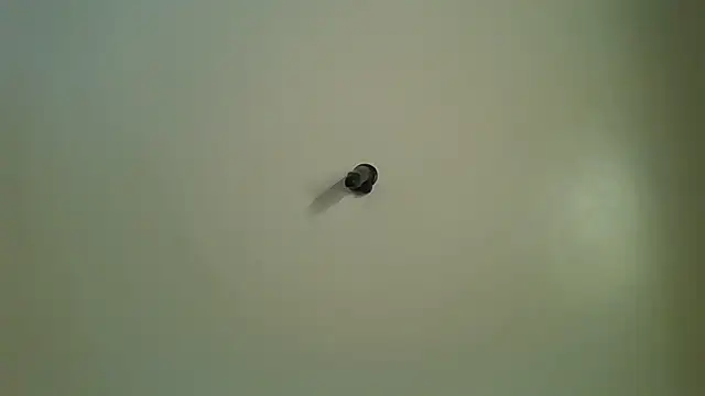 Yours_little_secret webcam