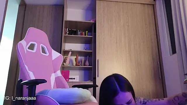 nara_lyn1 webcam
