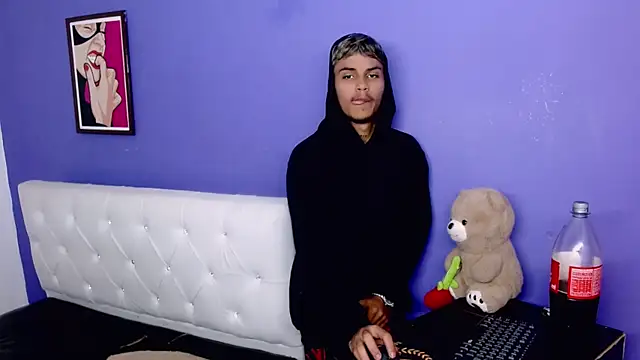 Angel_foxc13 webcam