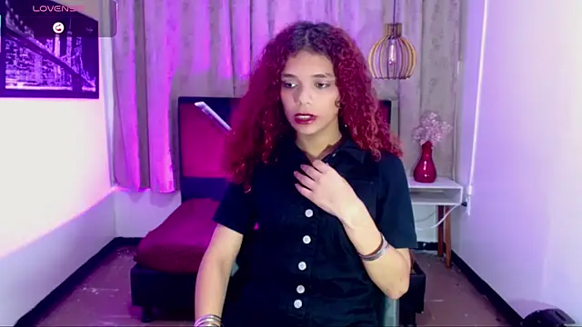 luisa__torres webcam