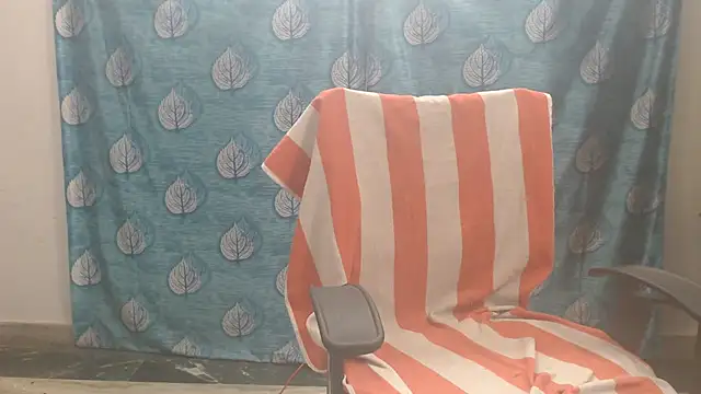 Sophia_your webcam
