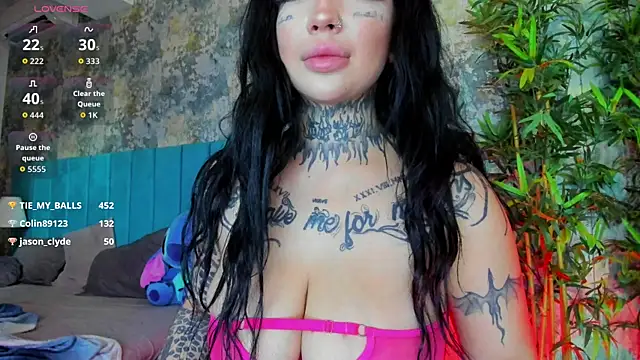 CreamyInkky_ webcam