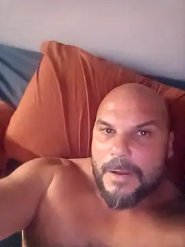 javierchico - Javierchico's free webcam - UK Sex Cams