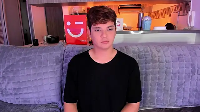 adam_angelssss webcam
