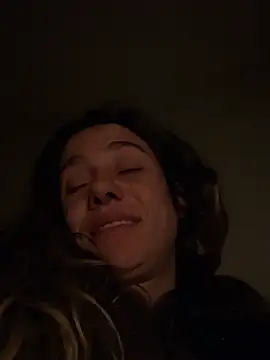 blond-96 webcam