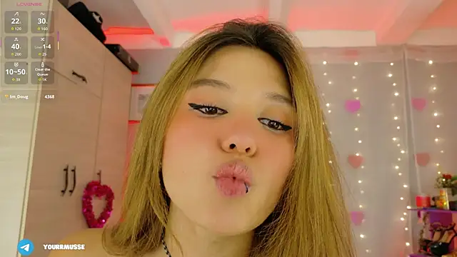 Yourrmuse_ webcam
