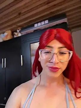 NICOLLE__12 webcam