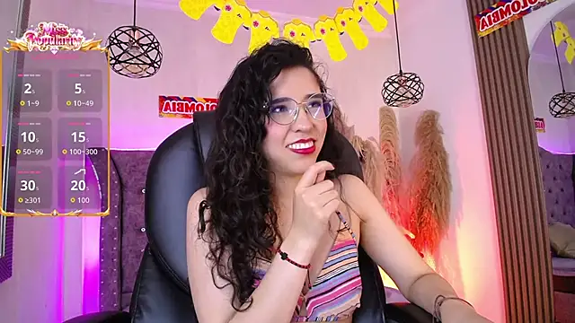 Amara_Davis1 webcam