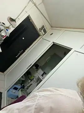 Secret_Ladyx webcam