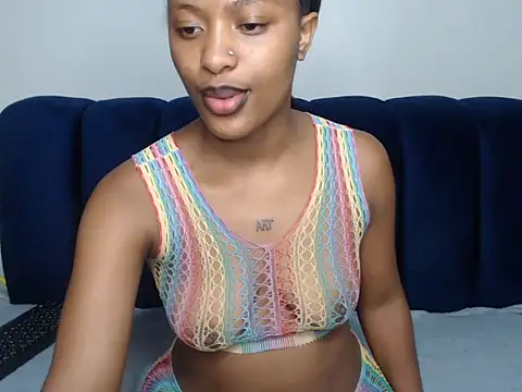 Youngling05 webcam