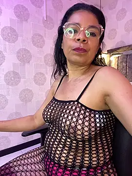 mmature_messy webcam