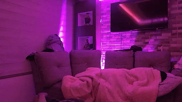 roxxie_fox webcam