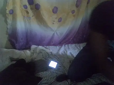 cute-shamza webcam