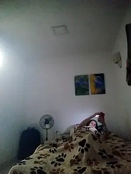 Cameron_puppy webcam