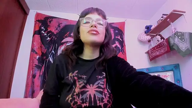 Lucyfx666 webcam