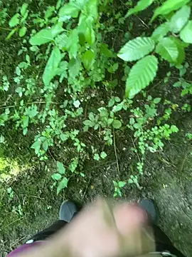 Young-hornyboy webcam