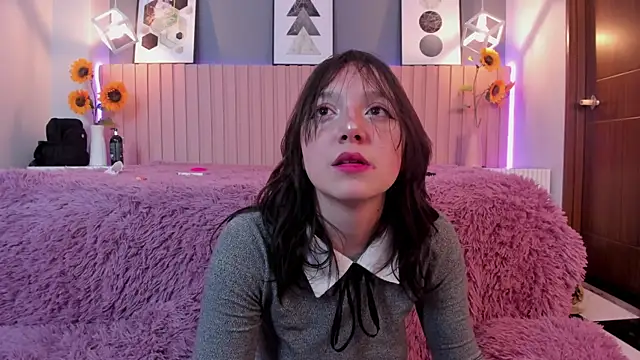 Nina_Ford webcam