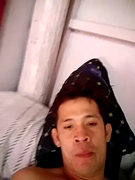 HOT-ASIANBABYBOY webcam