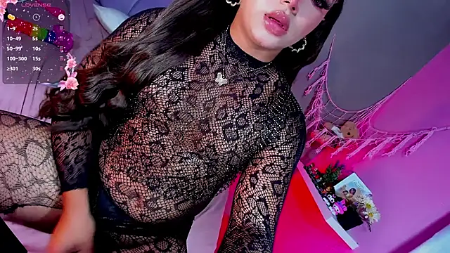 Lovely-Hinata webcam