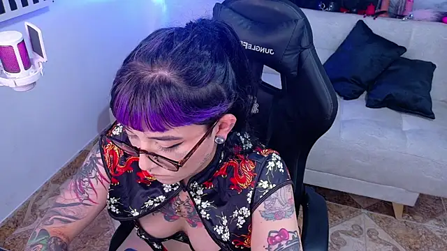 nova_kitttyy webcam