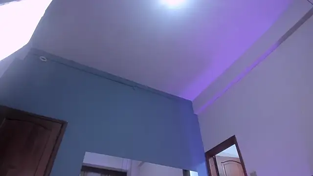 SabrinaWarren_ webcam