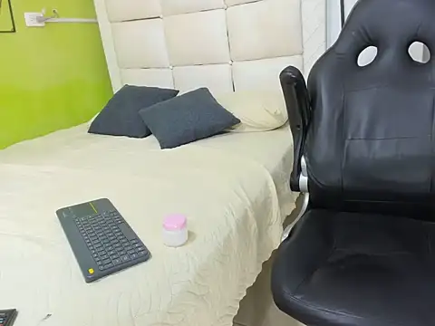 tobby_millers_ webcam
