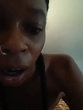 Jasmine_FullsShine webcam