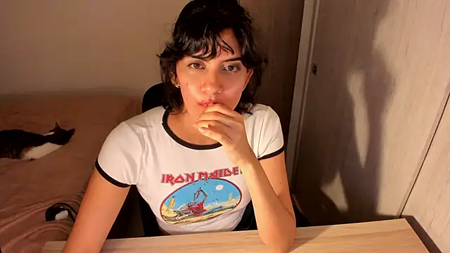 misstoya webcam