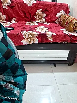 Marathi_Sayali webcam