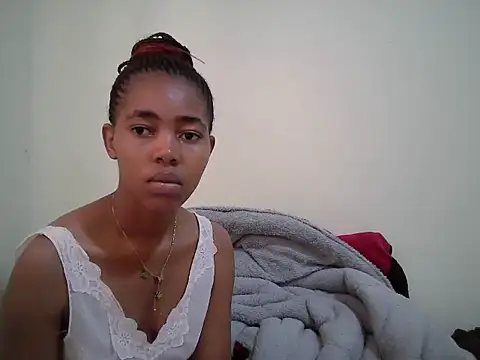 MidnightNala webcam