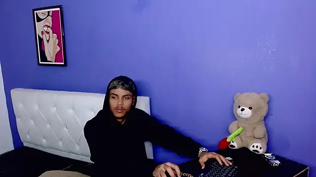 Angel_foxc13 webcam
