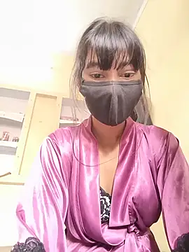 CUTESHRII webcam