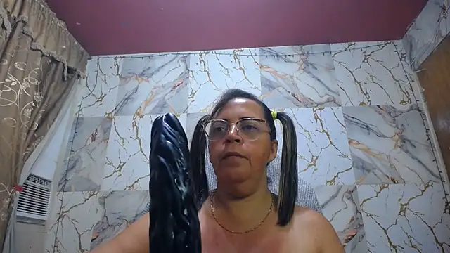 alina_maturehot webcam