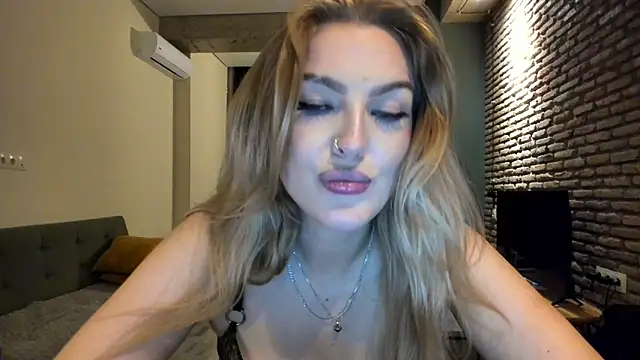 fifteenpoem webcam