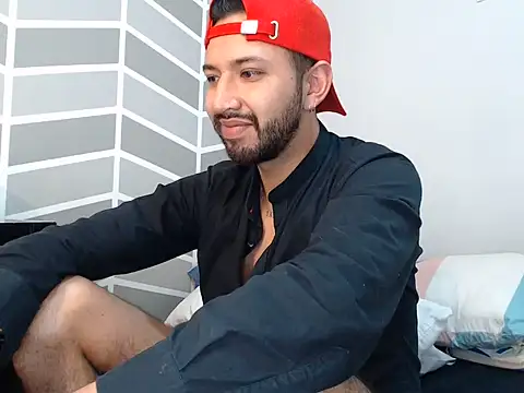 thomass1018 webcam