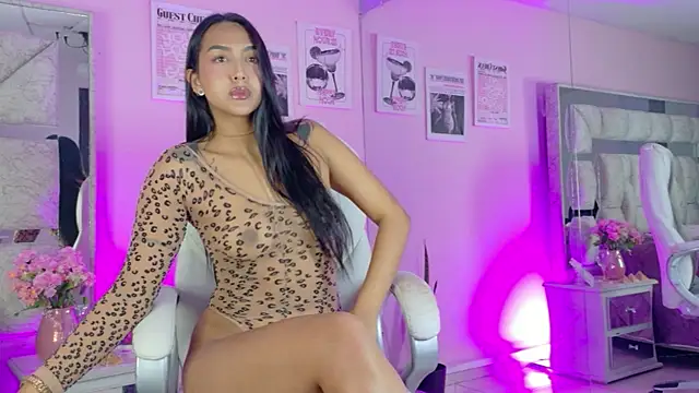 Sara_Greey webcam