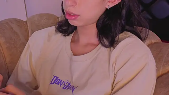 ryo_light (M twink) - Cum In Public