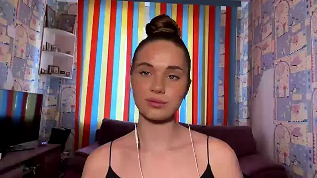 Miss_Blessnyth webcam