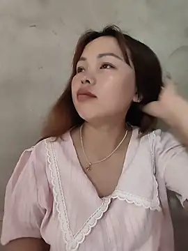 Mina_xYx webcam