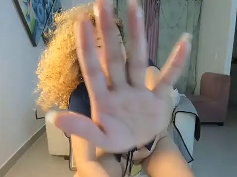 Michellblue webcam
