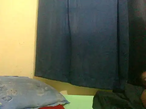 naughty-slender webcam