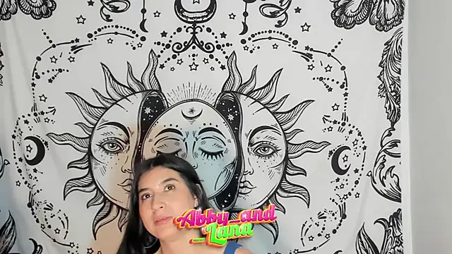 Abby_and_Lana webcam