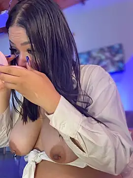 LunaRose5 webcam